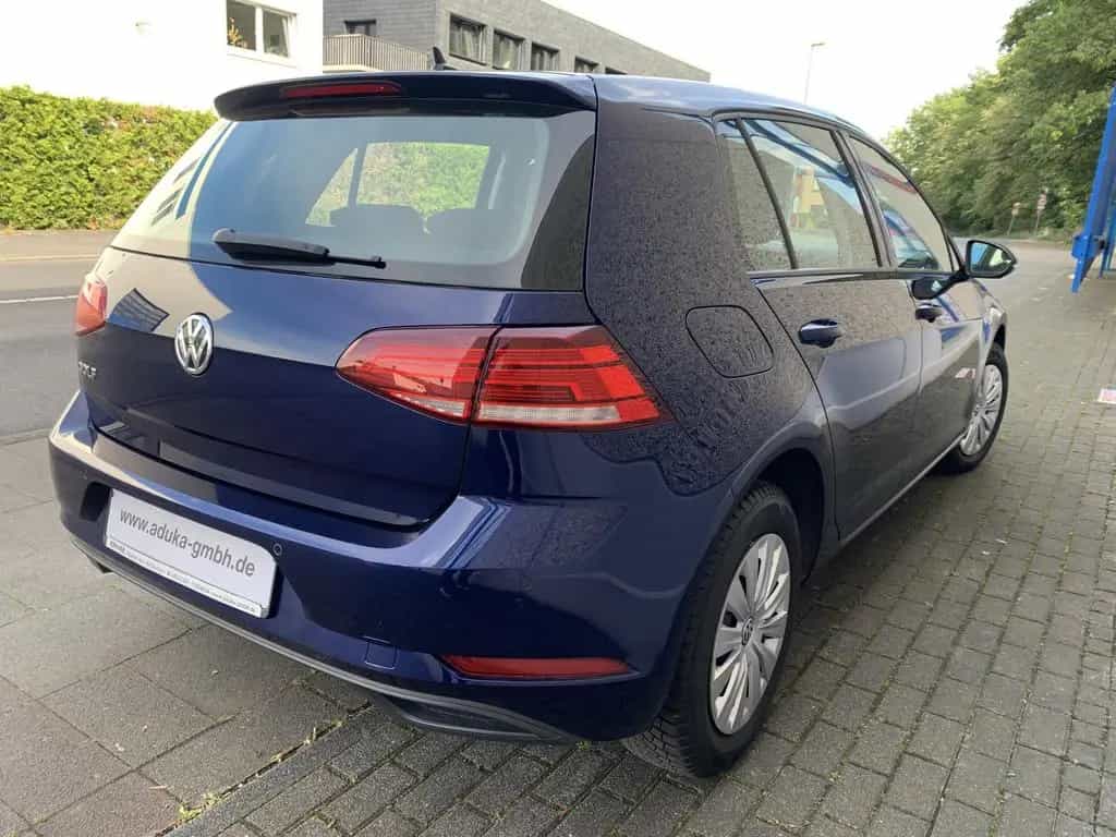 Volkswagen Golf TSI 5-Tg CarPlay Kamera Klimaautomatik PDC 11/2018-photo-3