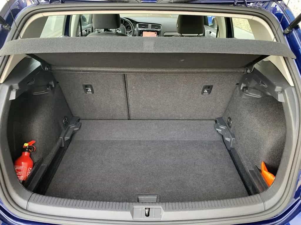 Volkswagen Golf TSI 5-Tg CarPlay Kamera Klimaautomatik PDC 11/2018-photo-4