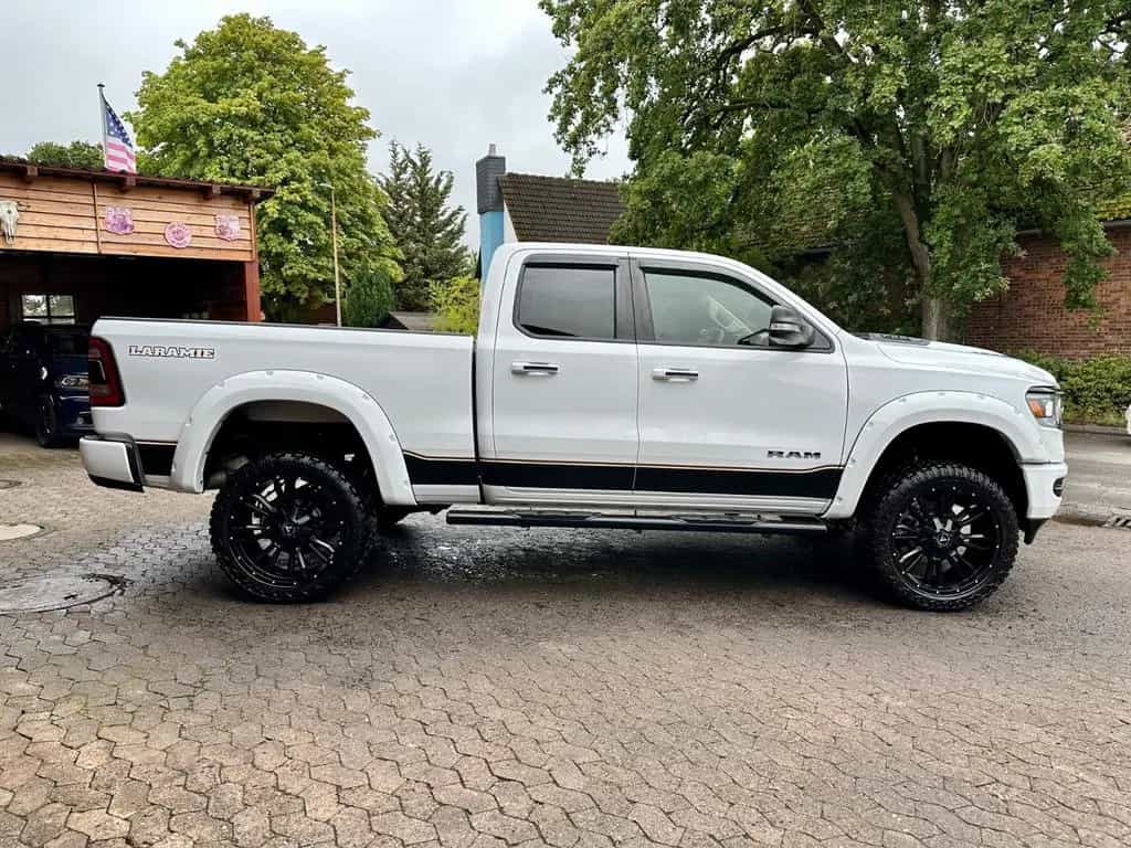 Dodge RAM 1500 V8 5,7L*4X4*OFF-ROAD*LARAMIE*LED*AHK*TOP* 09/2020-photo-10