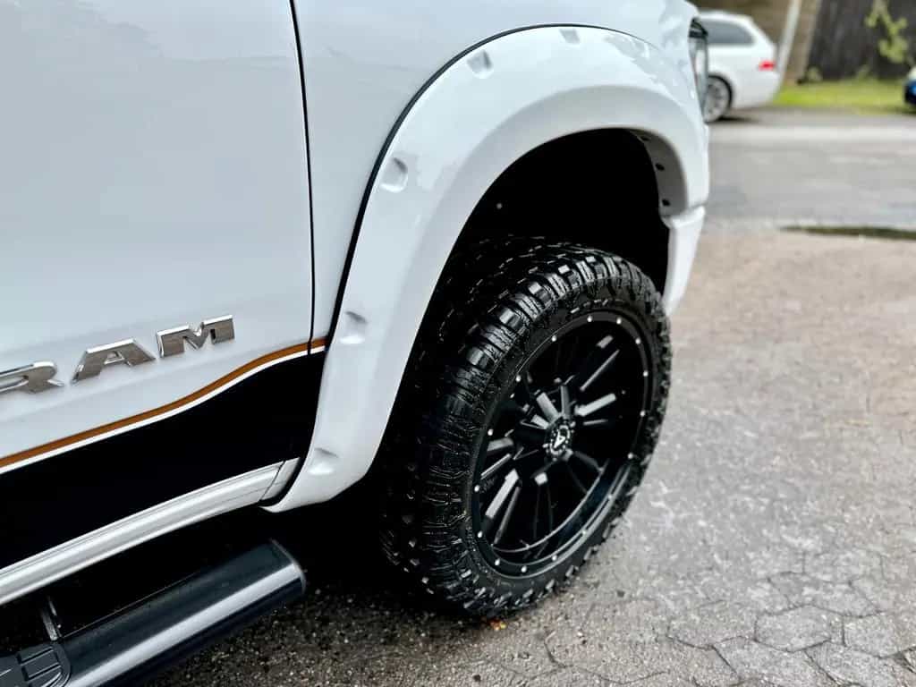 Dodge RAM 1500 V8 5,7L*4X4*OFF-ROAD*LARAMIE*LED*AHK*TOP* 09/2020-photo-9