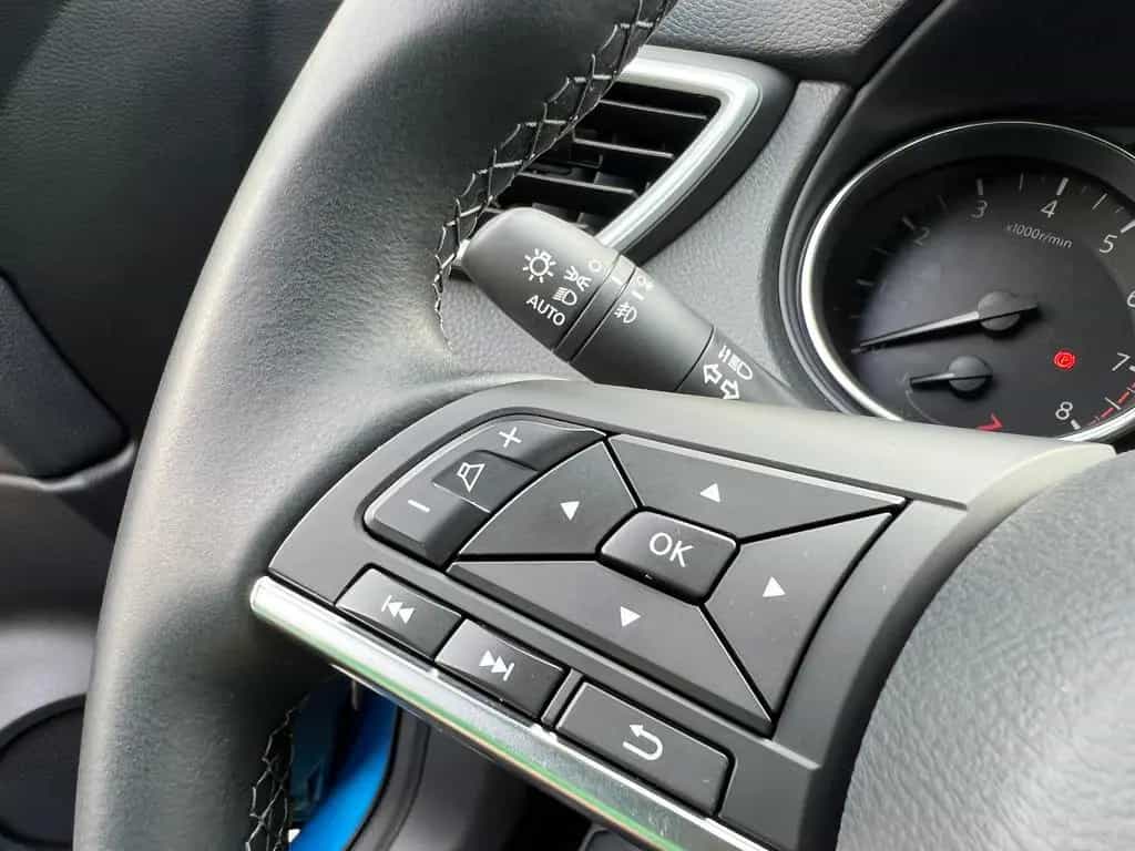 Nissan Qashqai N-Connecta 1-Hand Scheckheft Kamera 360° 12/2020-photo-10