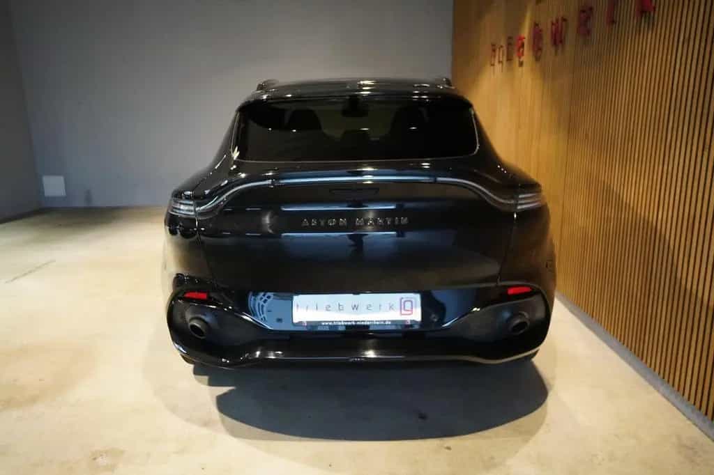 Aston Martin DBX 4.0 V8*Sportabgas*Body Pack Black*22 Zoll* 03/2022-photo-16