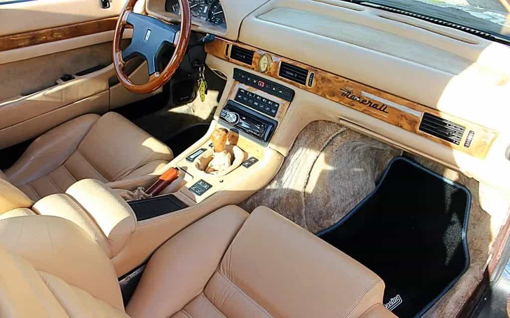 Maserati Ghibli 2.0 V6 BI TURBO /LEDER/KLIMA/ESITZE/ 02/1993-photo-11