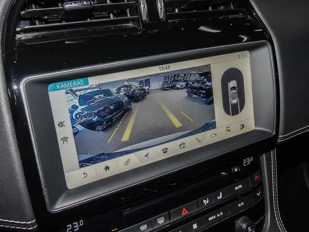 Jaguar F-Pace R-Sport AWD 30t EU6d-T Allrad AHK-el. kla 08/2018-photo-9