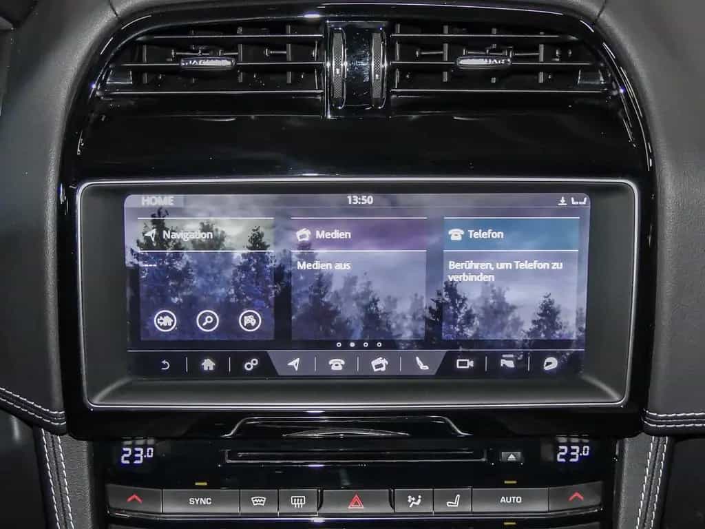 Jaguar F-Pace R-Sport AWD 30t EU6d-T Allrad AHK-el. kla 08/2018-photo-8