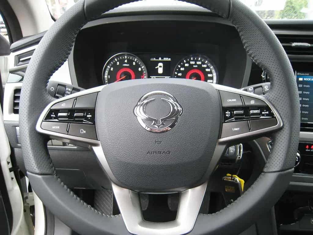 Ssangyong Korando 1.5T-GDi Amber 2WD Sitzhzg 03/2025-photo-12