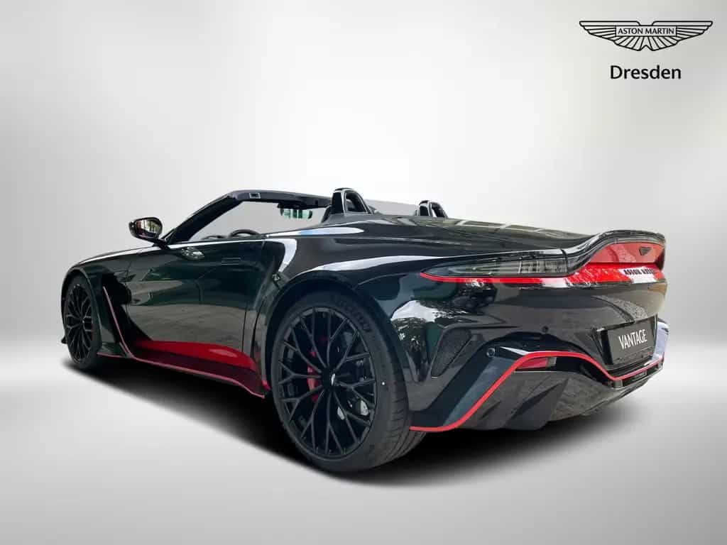 Aston Martin V12 Vantage Roadster 03/2023-photo-15
