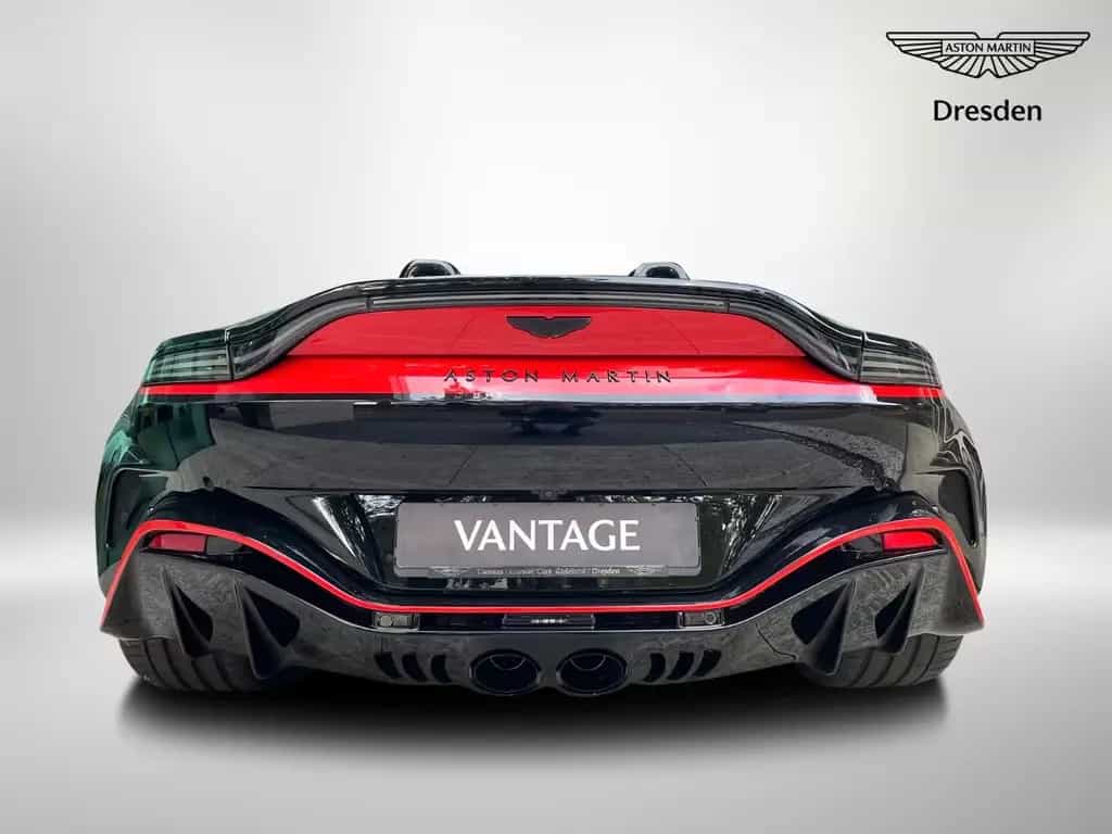 Aston Martin V12 Vantage Roadster 03/2023-photo-16