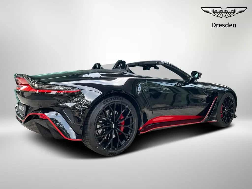 Aston Martin V12 Vantage Roadster 03/2023-photo-17