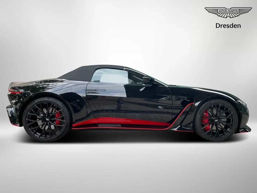 Aston Martin V12 Vantage Roadster 03/2023-photo-19
