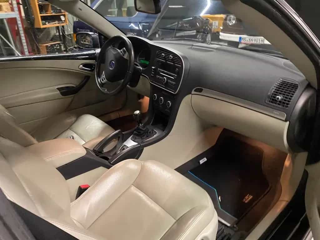 Saab 9-3 1.9TiD Vector Cabriolet 01/2009-photo-10