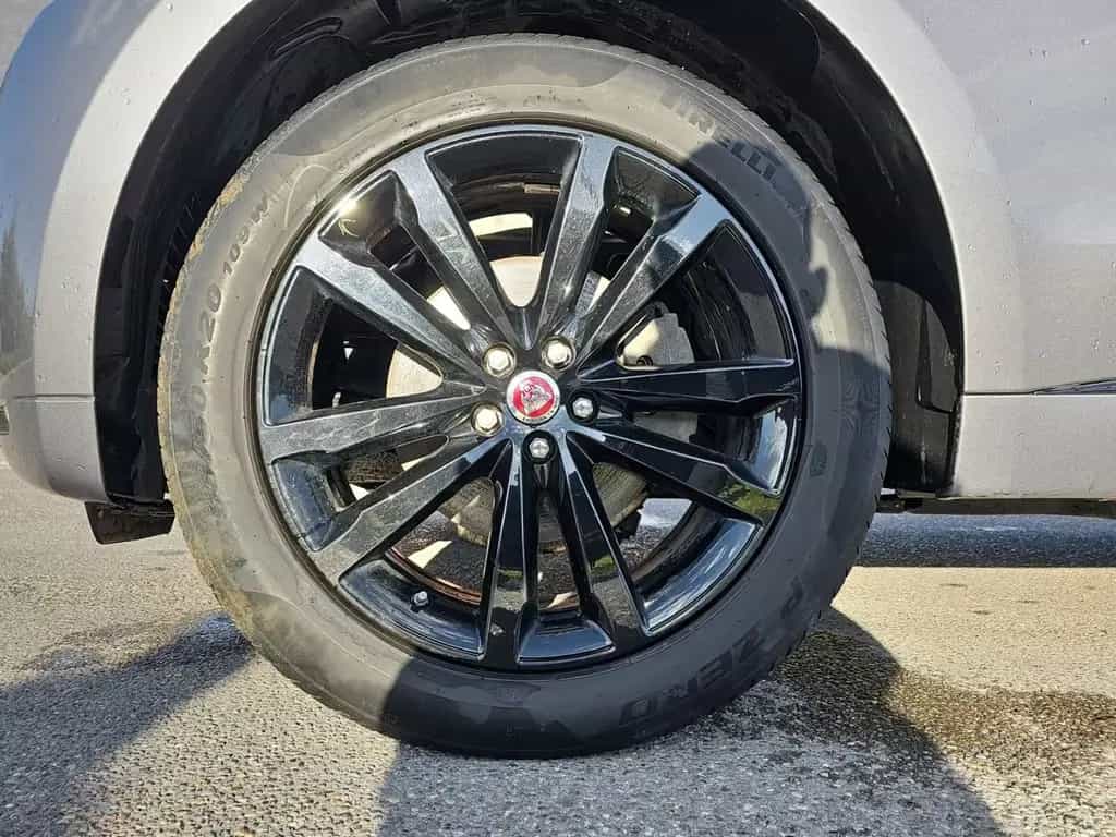 Jaguar F-Pace 20d AWD R-Sport ACC LED 20 MERIDIAN LEDER 06/2020-photo-9