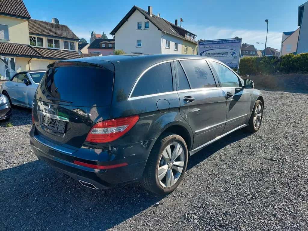 Mercedes-Benz R-Class -Klasse R 350 L 4-Matic BlueEfficiency 7-Sitze 07/2012-photo-3