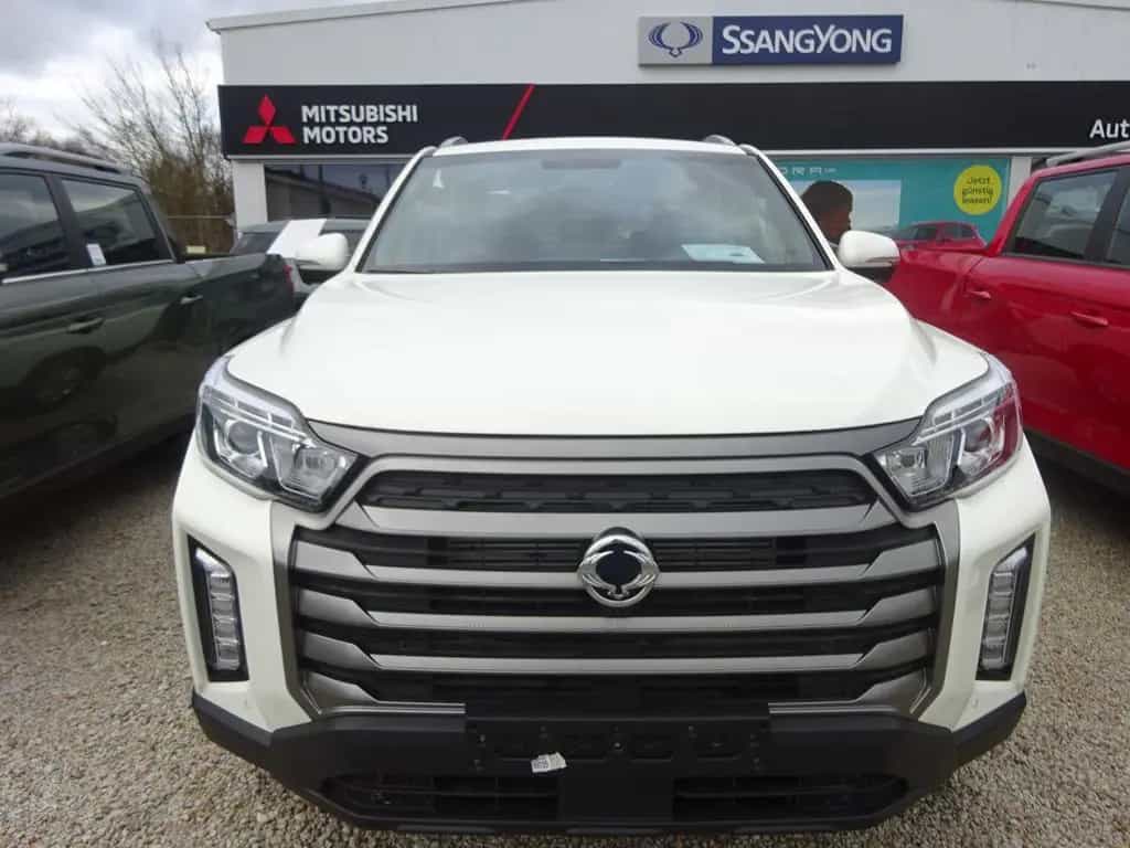 KGM SsangYong Musso Grand 2.2D Sapphire AT 4WD Safet 01/2025-photo-0