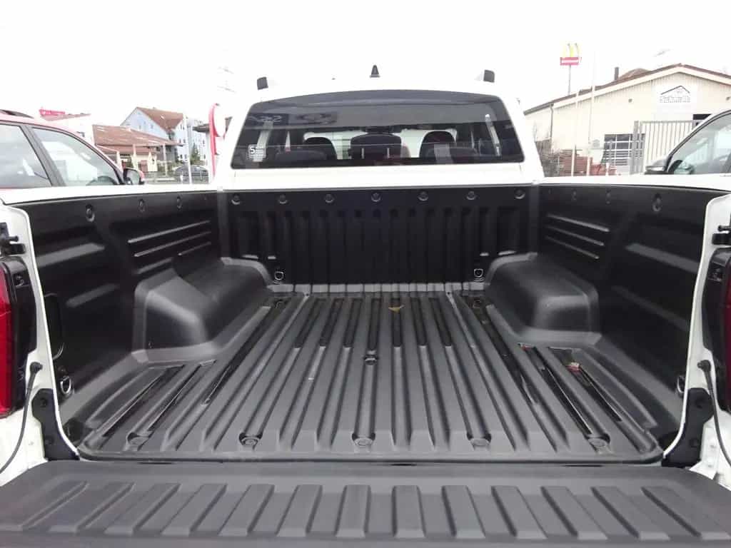 KGM SsangYong Musso Grand 2.2D Sapphire AT 4WD Safet 01/2025-photo-4
