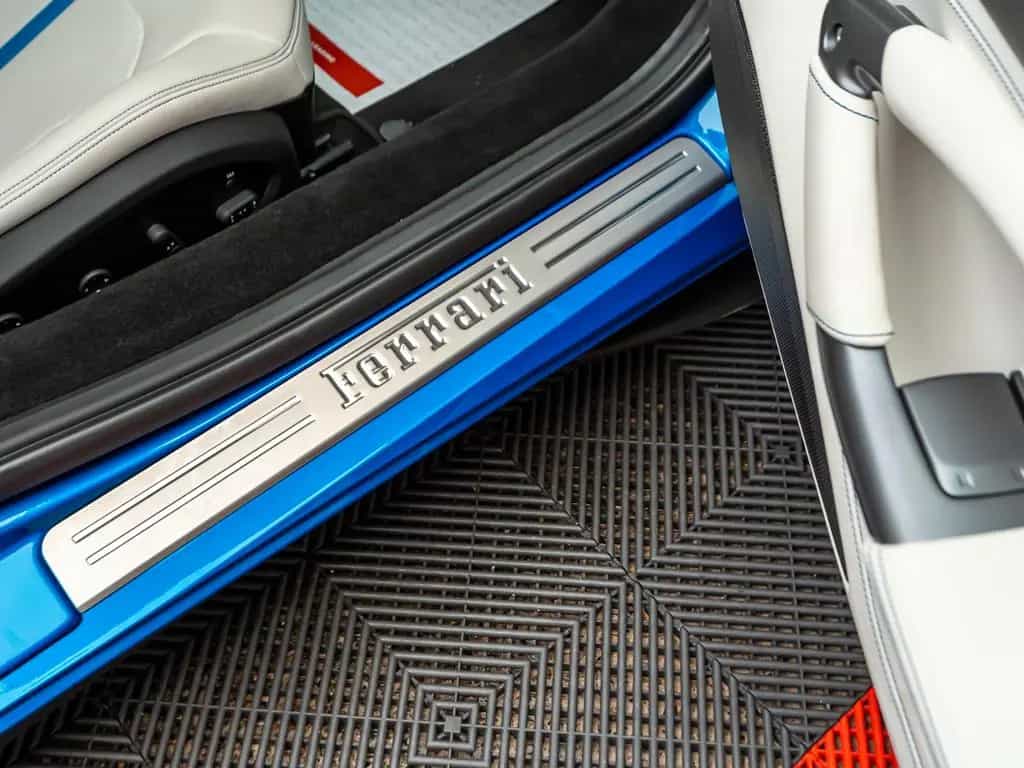 Ferrari F8 Tributo Coupé DCT 09/2020-photo-27
