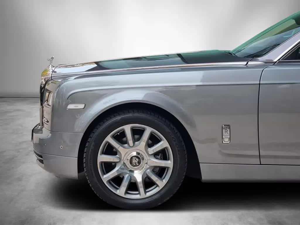 Rolls-Royce Phantom - 07/2013-photo-2