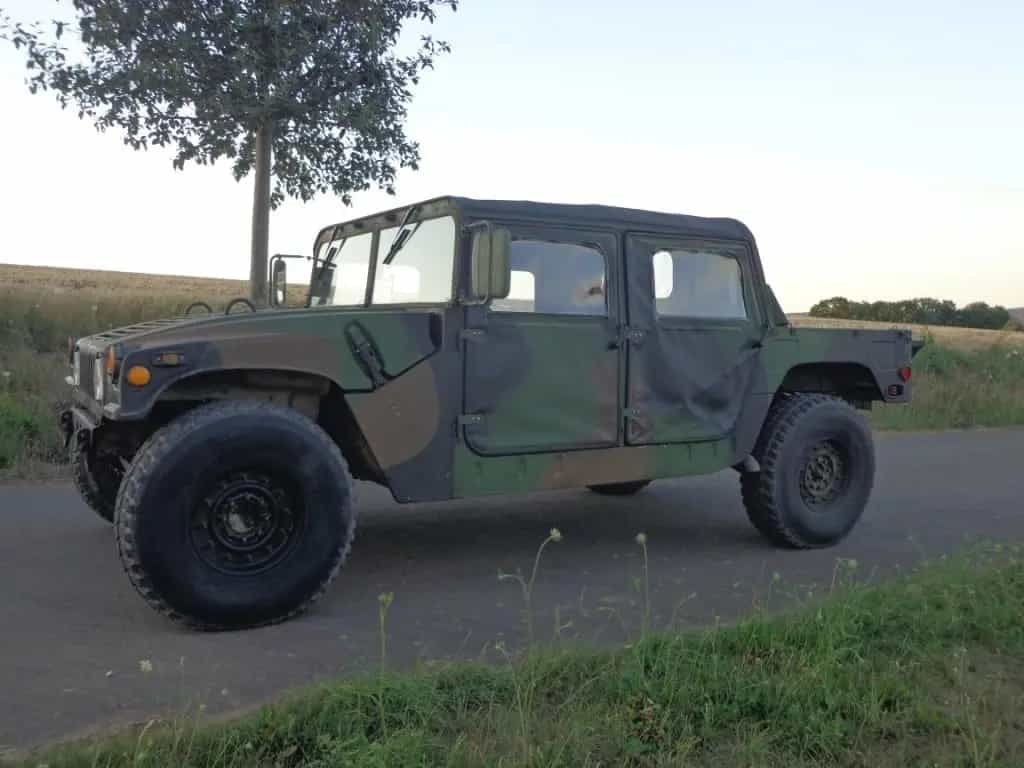 Hummer H1 AM GENERAL HUMVEE M998 HMMWV 12/1992-photo-1