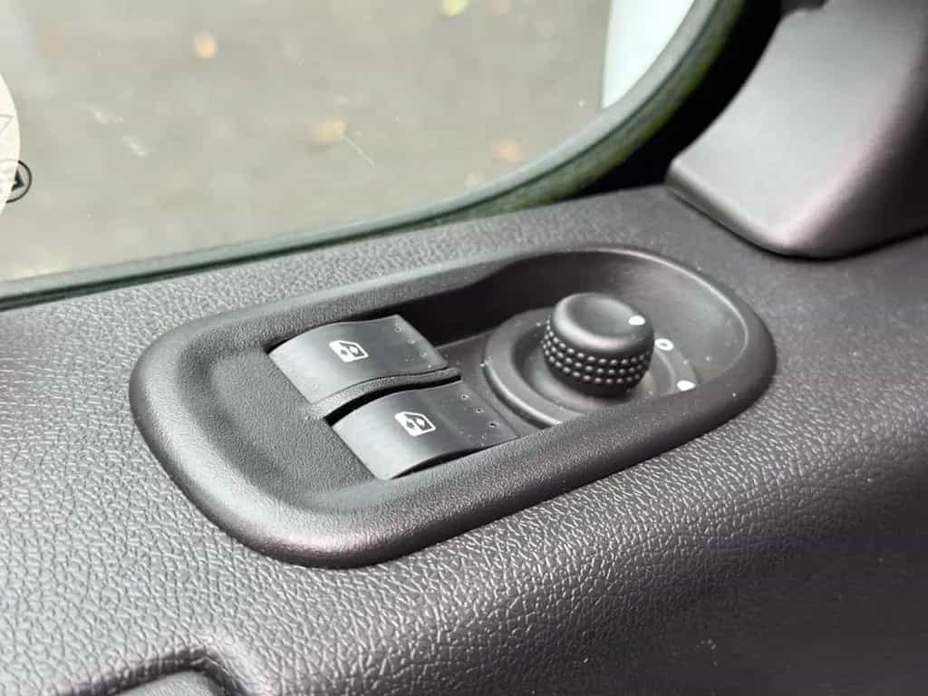 Opel Movano KASTENWAGEN 3500 L2H2 1.HA/KLIMA/S-HEFT 08/2019-photo-6