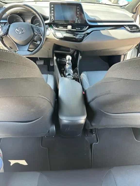 Toyota C-HR Hybrid Team D 06/2021-photo-12