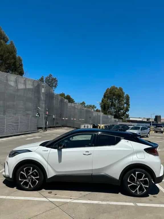 Toyota C-HR Hybrid Team D 06/2021-photo-4