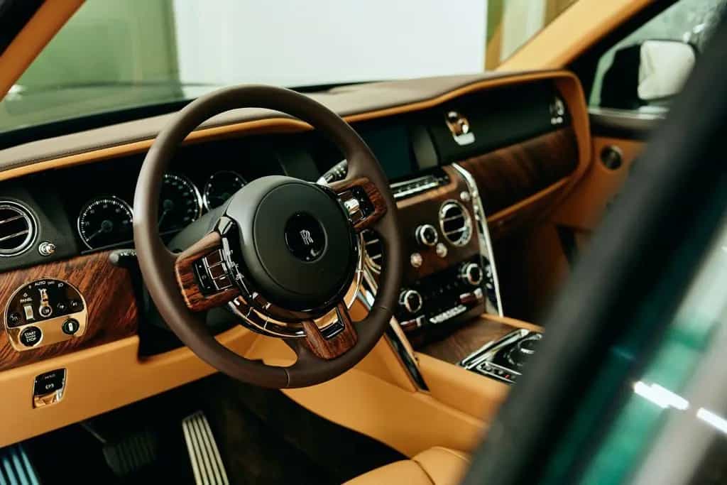 Rolls-Royce Cullinan 0 KM, VOLL, VOLL, AHK 05/2020-photo-4