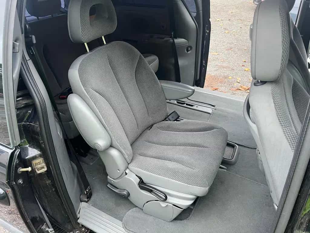 Chrysler Voyager 2.8 CRD SE 12/2006-photo-12