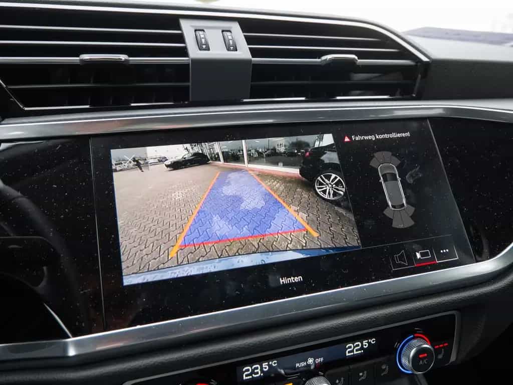 Audi Q3 Sportback 35 TDI S line KAMERA NAVI ACC LED 05/2022-photo-6