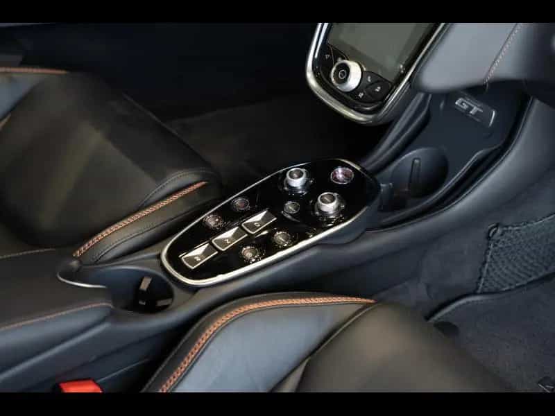 McLaren GT Luxe with 1 year McLaren Warranty incl 08/2023-photo-15