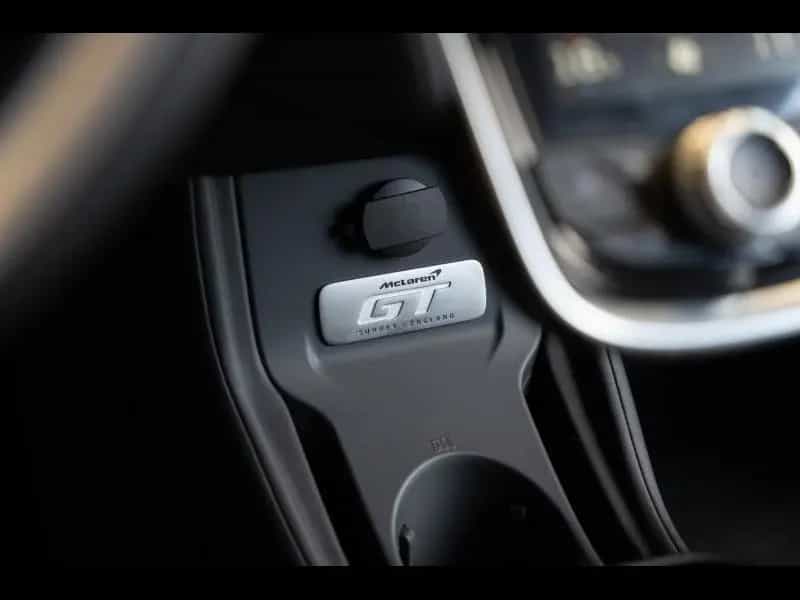 McLaren GT Luxe with 1 year McLaren Warranty incl 08/2023-photo-21