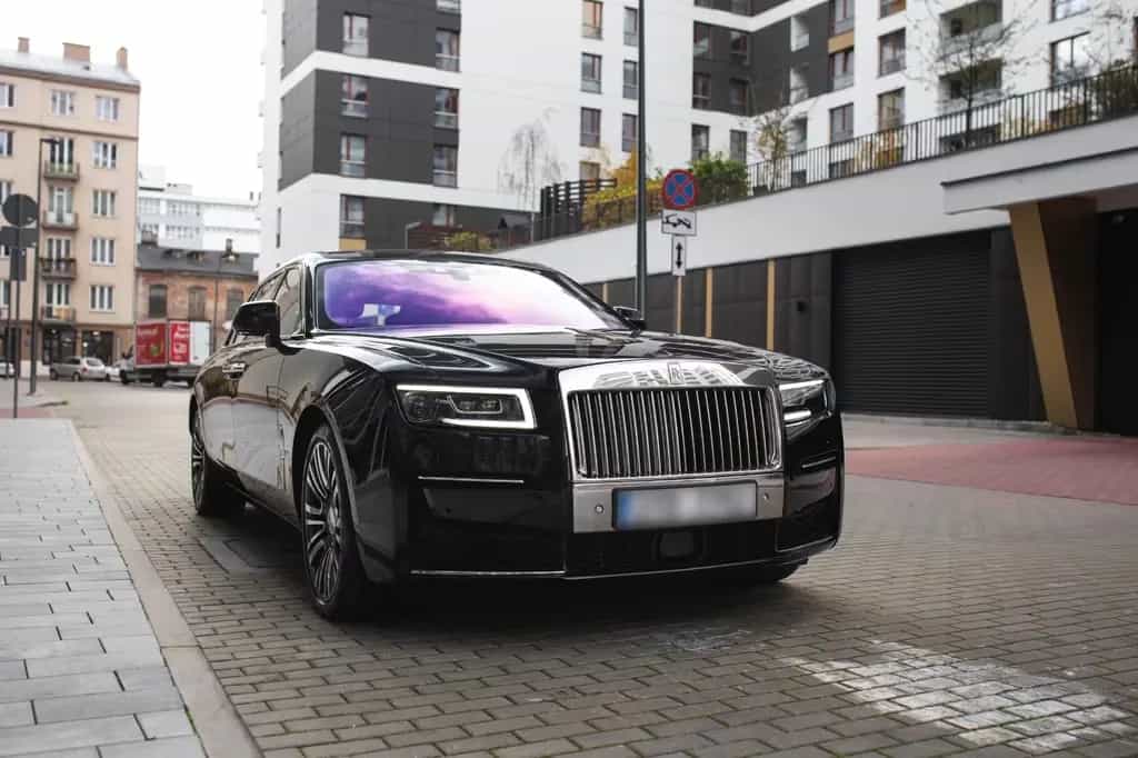 Rolls-Royce Ghost EWB Bespoke, High spec, Warranty 09/2021-photo-8