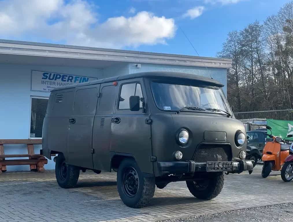 Other Other UAZ Buchanka KASTENWAGEN 4X4 ALLRAD LPG AHK 03/2008-photo-0
