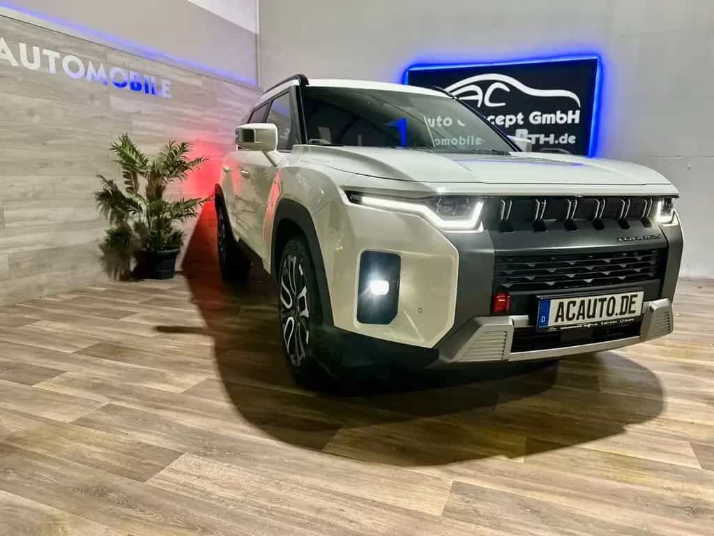 Ssangyong Torres Sapphire *20"LM*SHZ*Finanzierung möglich* 10/2024-photo-1