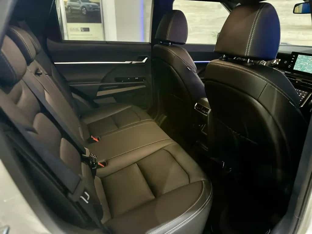 Ssangyong Torres Sapphire *20"LM*SHZ*Finanzierung möglich* 10/2024-photo-14