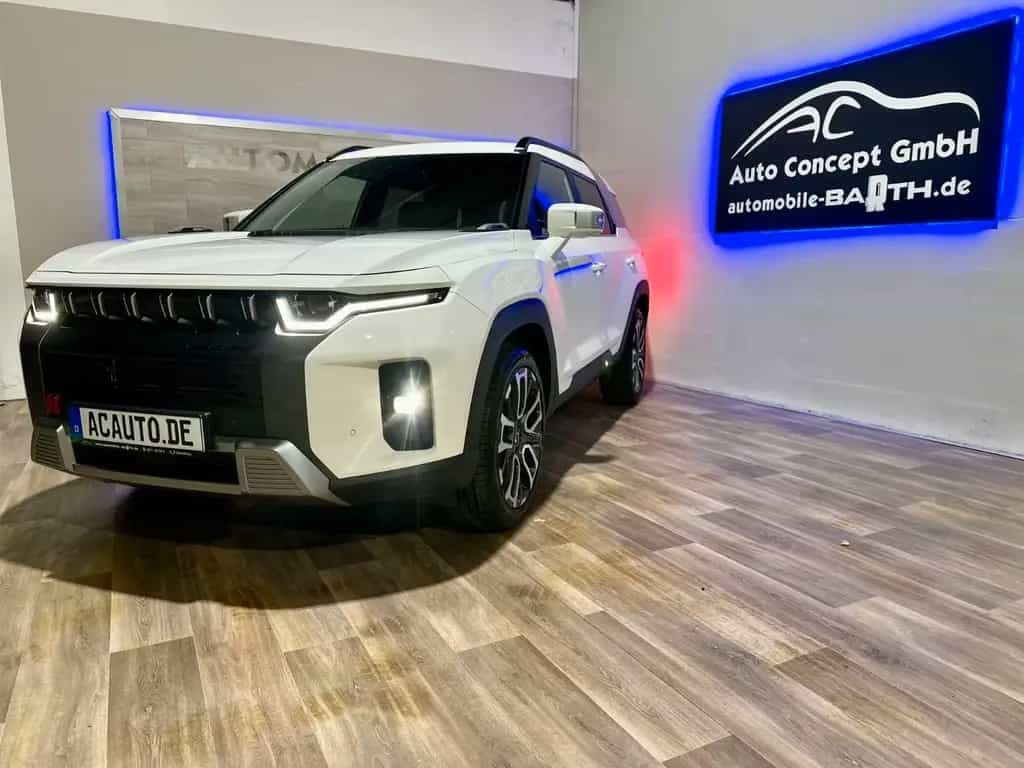 Ssangyong Torres Sapphire *20"LM*SHZ*Finanzierung möglich* 10/2024-photo-3