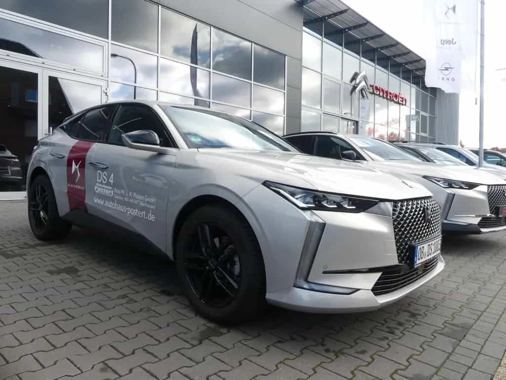 DS Automobiles DS4 BlueHDi 130 Performance Line+ 09/2023-photo-2