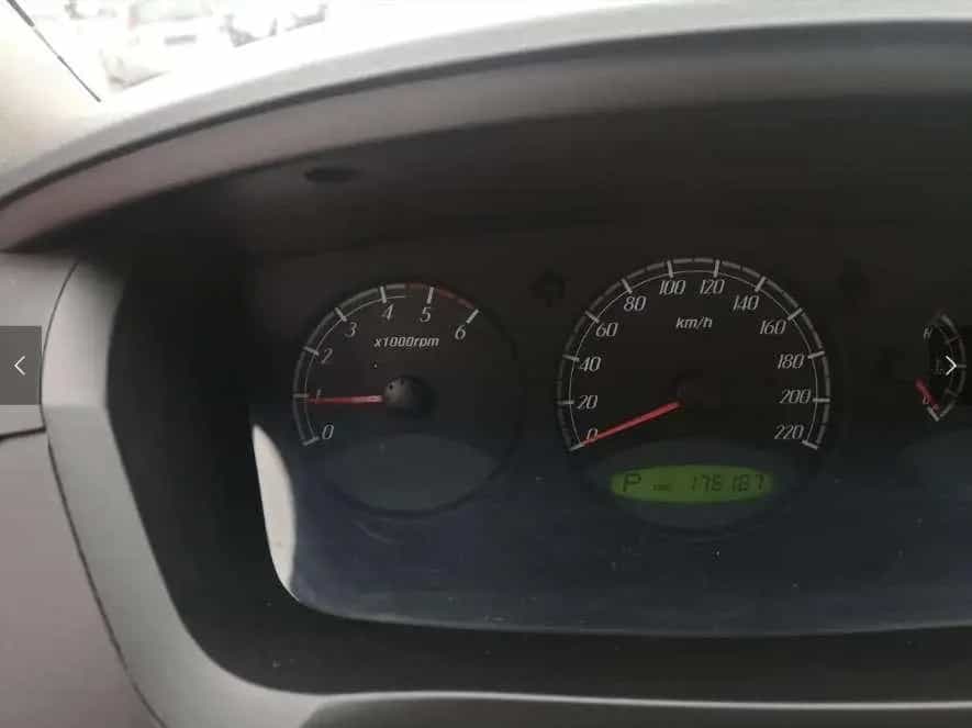 Ssangyong Kyron Xdi 2WD Automatik* AHK 2.300KG *Verkauf im 11/2006-photo-10