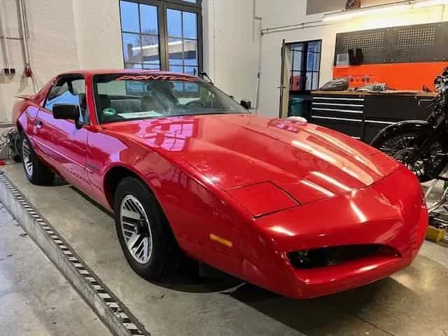 Pontiac Firebird 05/1991-photo-0