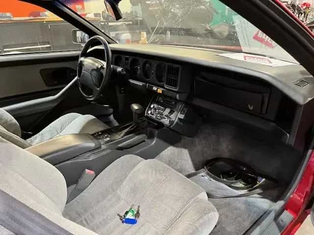 Pontiac Firebird 05/1991-photo-5