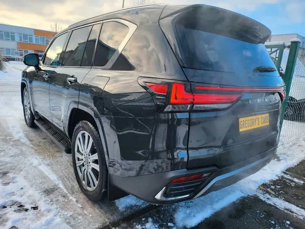 Lexus LX 600 SUPERIOR+4SEATS+V6P+415HP+NEU+2024+EUreg null-photo-2