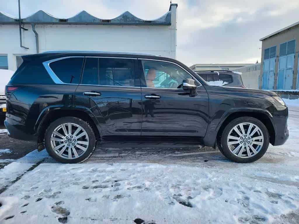 Lexus LX 600 SUPERIOR+4SEATS+V6P+415HP+NEU+2024+EUreg null-photo-5
