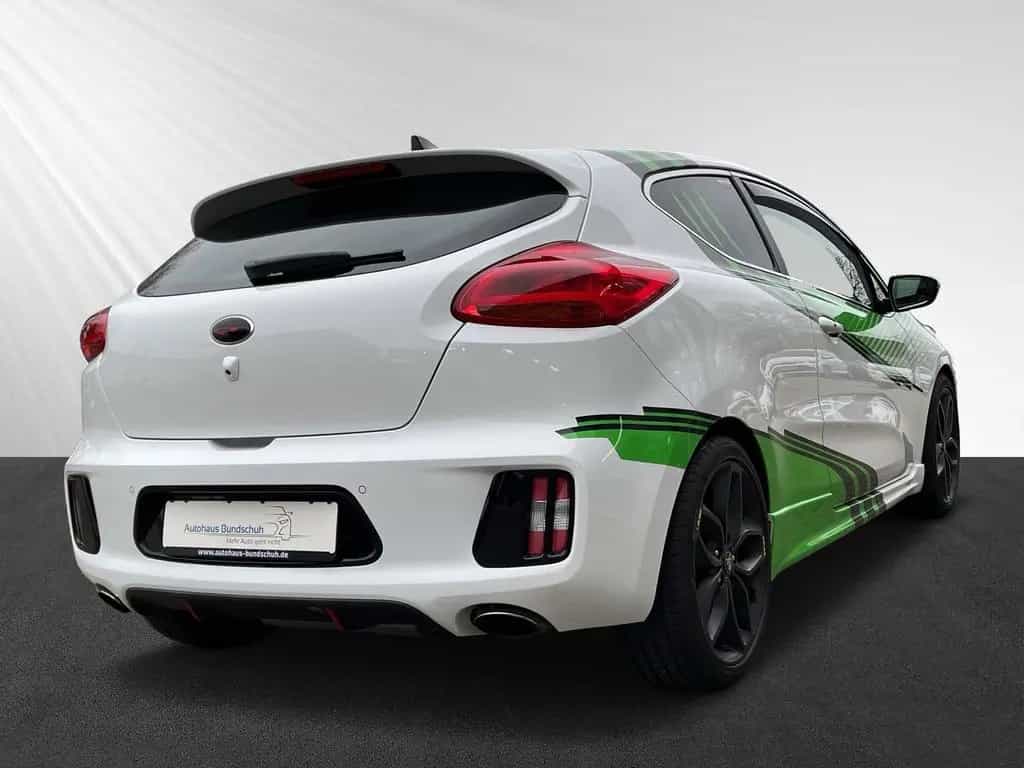 Kia pro Ceed 1.6 T-GDI GT-Track *Pano*Navi*Kamera* 06/2018-photo-2