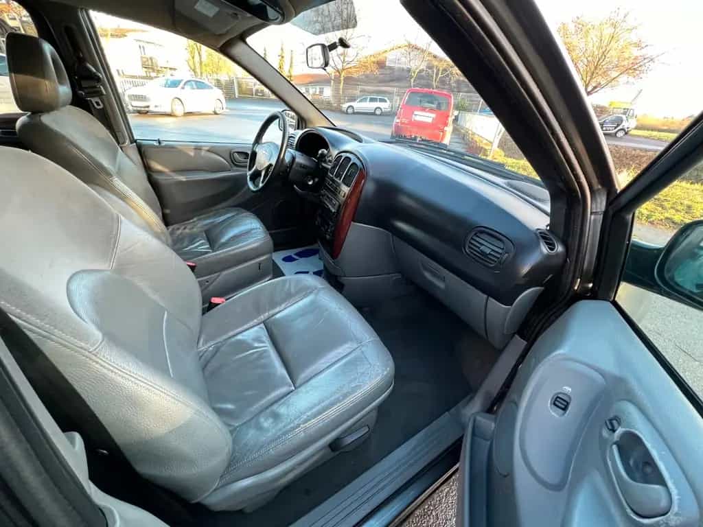 Chrysler Voyager 2.8 CRD Grand Voyager *bevorzugt Export* 07/2004-photo-11
