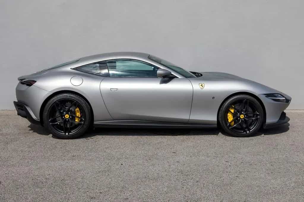 Ferrari Roma 03/2023-photo-3