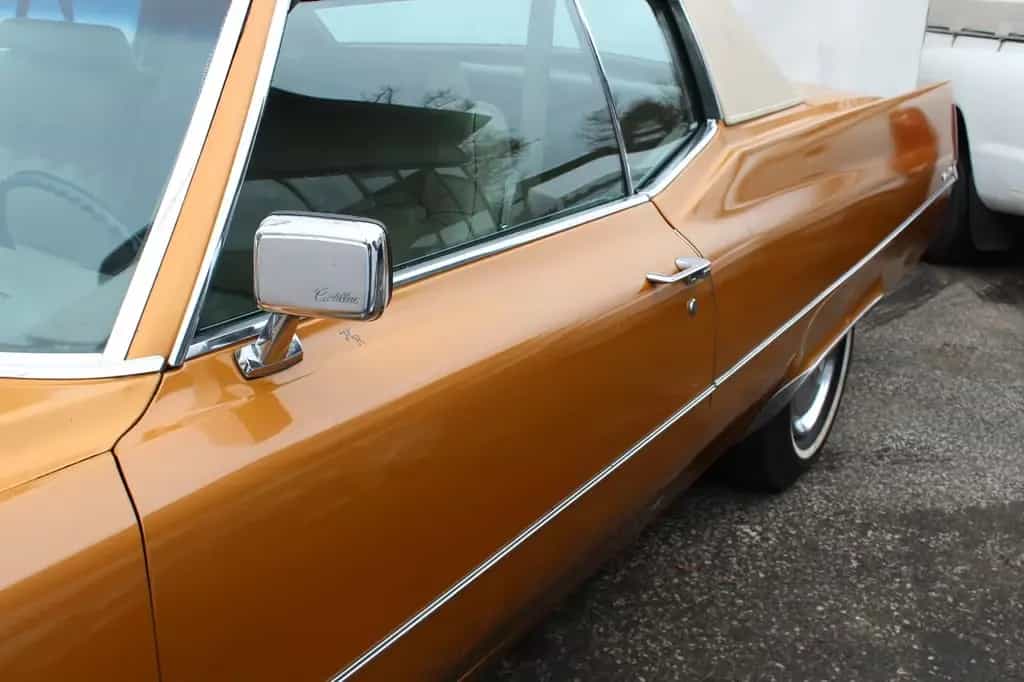 Cadillac Deville Coupe' De Ville 7,6 Lit., V8 Original Zustand!! 07/1970-photo-10