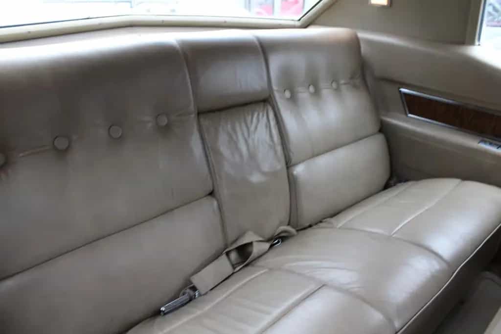 Cadillac Deville Coupe' De Ville 7,6 Lit., V8 Original Zustand!! 07/1970-photo-17