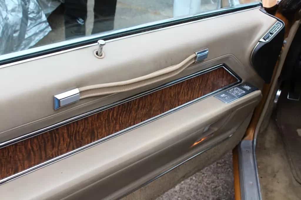 Cadillac Deville Coupe' De Ville 7,6 Lit., V8 Original Zustand!! 07/1970-photo-18