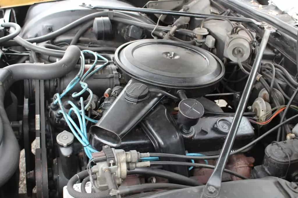 Cadillac Deville Coupe' De Ville 7,6 Lit., V8 Original Zustand!! 07/1970-photo-19