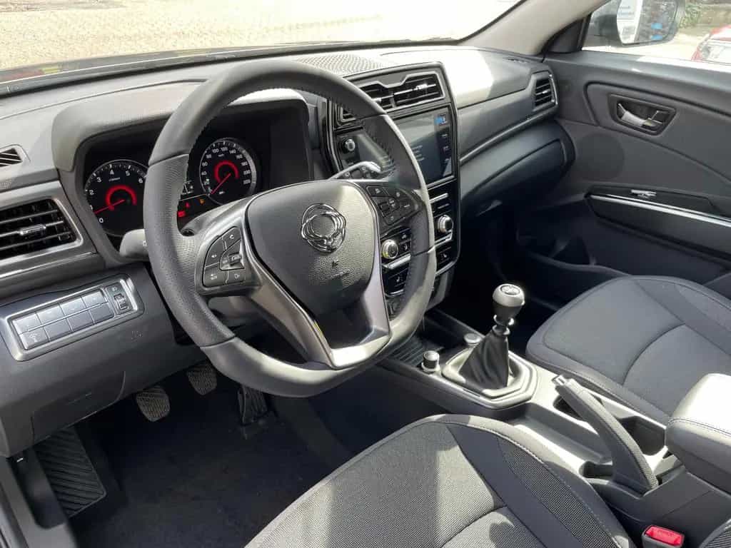 Ssangyong Tivoli Quartz 1.5l Klima DAB,CarPlay,LED 11/2024-photo-12