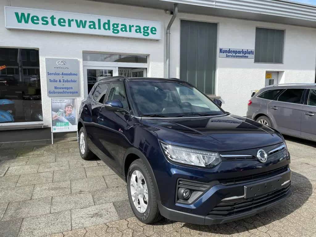 Ssangyong Tivoli Quartz 1.5l Klima DAB,CarPlay,LED 11/2024-photo-2
